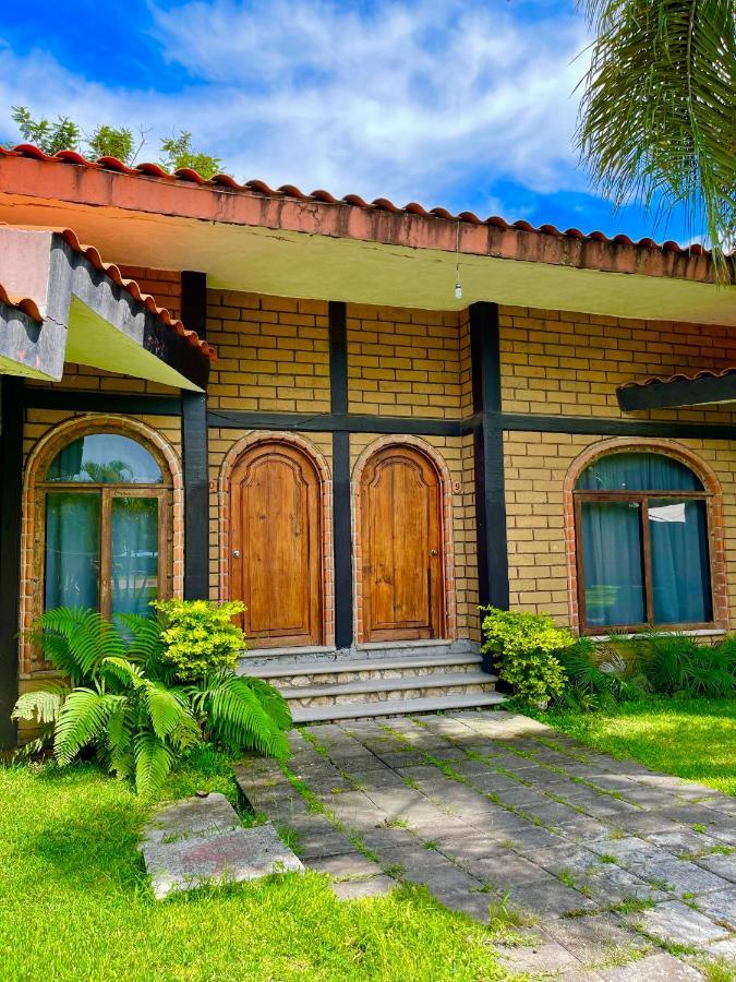 שוצ'יטפק Hotel Posada El Encanto מראה חיצוני תמונה